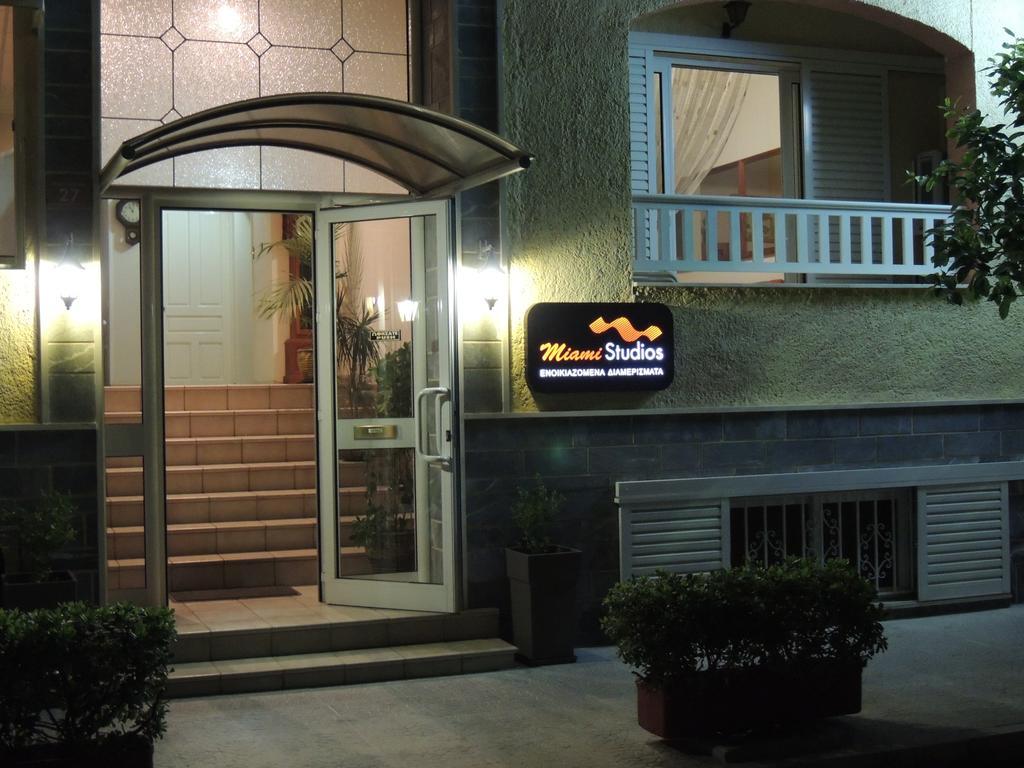 لوترا إديبسو Miami Studios المظهر الخارجي الصورة
